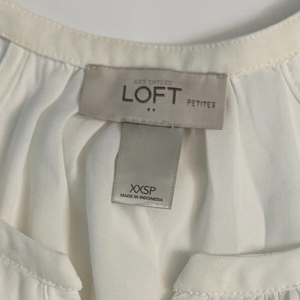 Ann Taylor Loft Petites Sleeveless White Sheer Blouse Elastic Hem Blouson Top - Picture 3 of 8